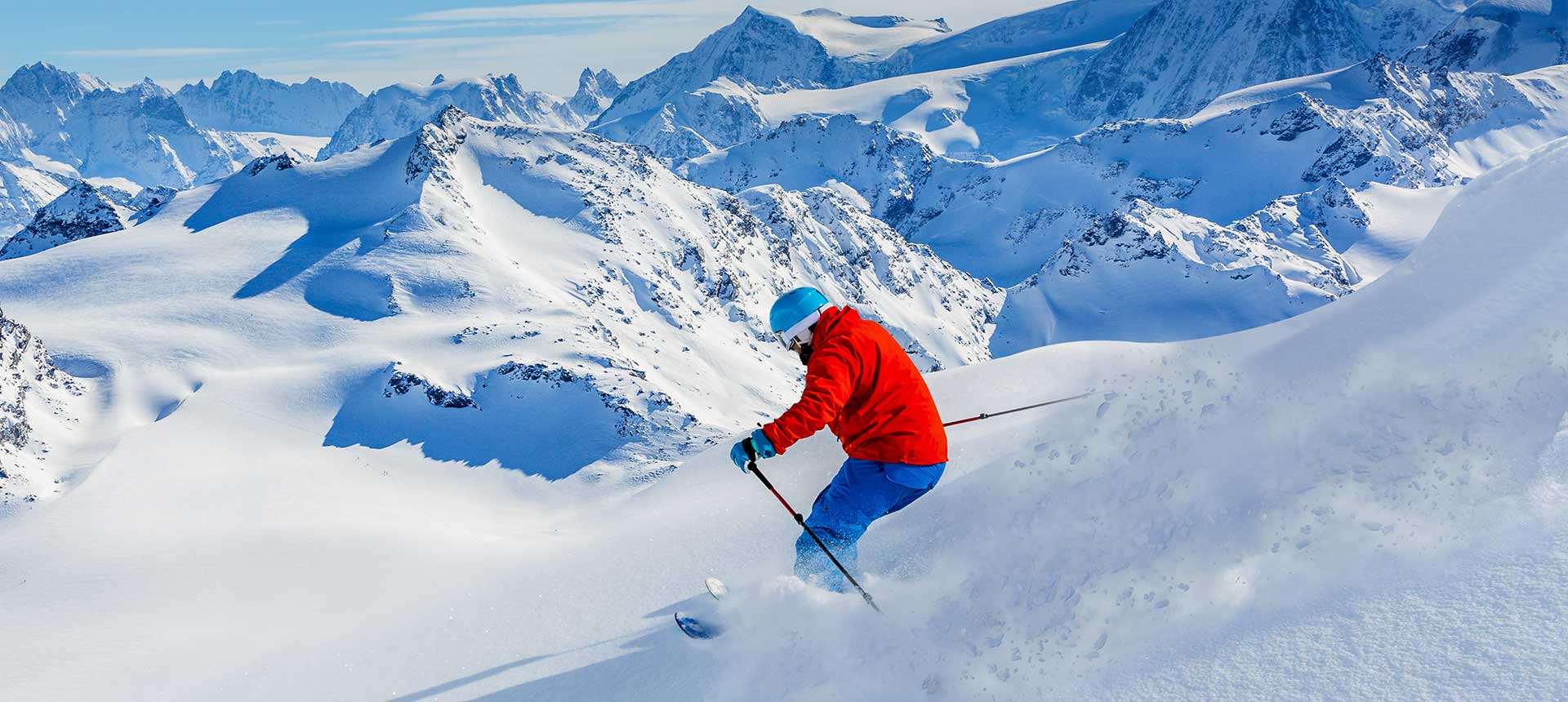 skier au pied du mont blanc