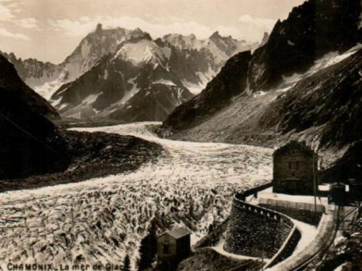 Chamonix : La randonnée oubliée qui traversait la mer de Glace Chamonix : La randonnée oubliée qui traversait la mer de Glace