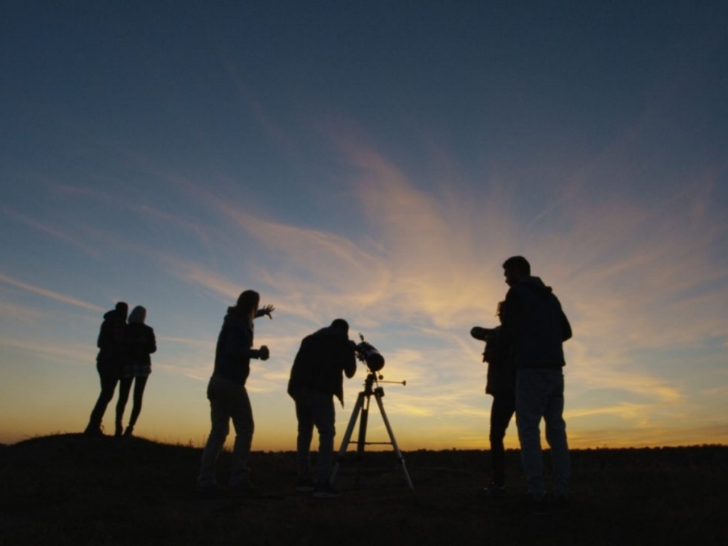 en attente observation des étoiles